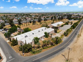 Plus de détails pour 1833 Glenwood St, Delano, CA - Spécialisé à vendre