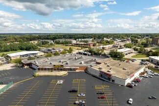 Plus de détails pour 1608-1693 N Larkin Ave, Crest Hill, IL - Local commercial à louer