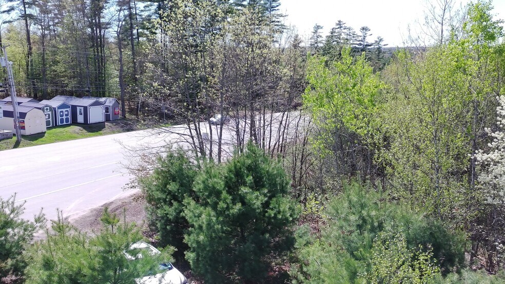 988 Dover Rd, Epsom, NH à vendre - Photo de l’immeuble – Image 2 sur 26