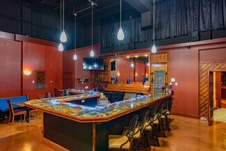 Plus de détails pour 106 Stoney Battery Rd, Troutville, VA - Local commercial à vendre