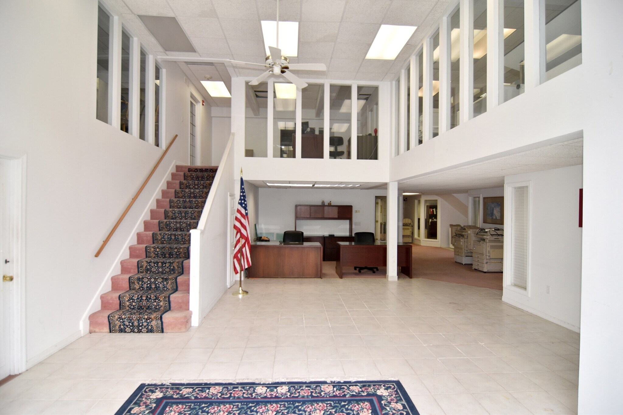 546-550 Main Rd, Tiverton, RI à louer Photo intérieure– Image 1 sur 8