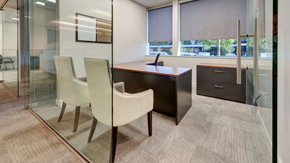 1306 W Herndon Ave, Fresno, CA à louer - Photo de l’immeuble – Image 3 sur 17
