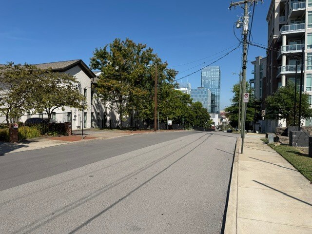 22 Middleton St, Nashville, TN à louer - Photo de l’immeuble – Image 2 sur 12