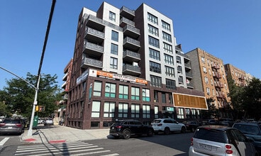 1590 E 19th St, Brooklyn, NY à louer Photo intérieure– Image 2 sur 7