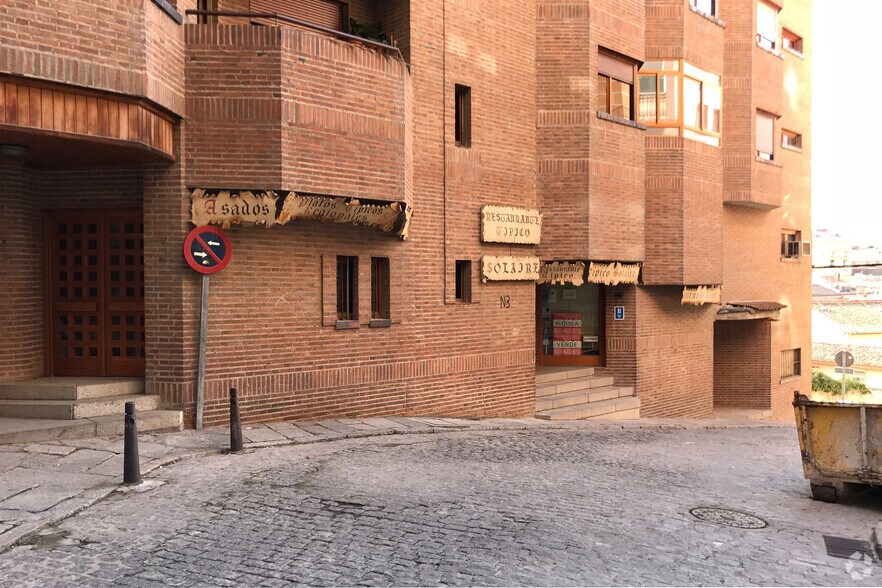 Immeuble residentiel dans Segovia, Segovia à vendre - Photo intérieure – Image 1 sur 1