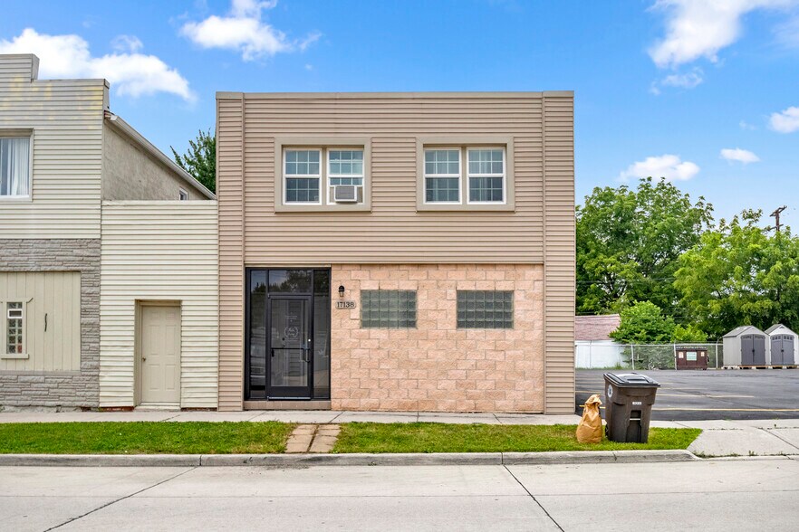 17138 Quarry St, Riverview, MI à vendre - Photo de l’immeuble – Image 1 sur 51