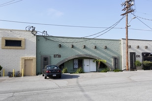 8739 Shirley Ave, Northridge CA - immobilier d'entreprise