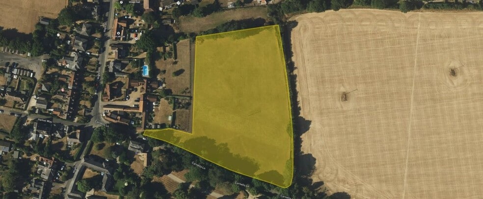 High St, Widdington à vendre - Aérien – Image 1 sur 2