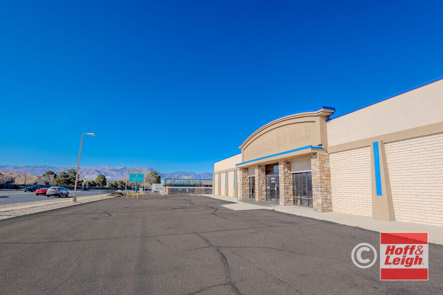 6121 N Academy Blvd, Colorado Springs, CO à louer - Photo de l’immeuble – Image 2 sur 11