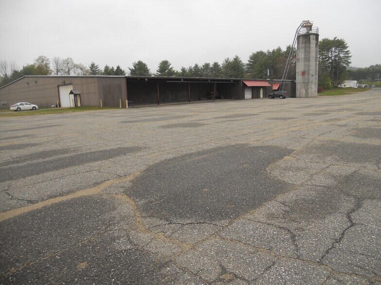 10 Precision Dr, North Springfield, VT à louer - Photo de l’immeuble – Image 2 sur 34