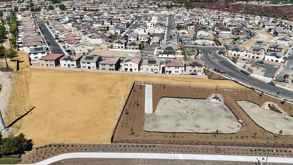 Parcel 2 Willow Springs, Murrieta, CA à vendre - Aérien – Image 2 sur 5