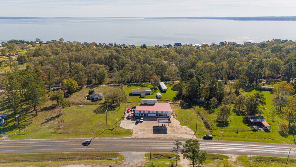 9510 US Highway 190 E, Pointblank, TX à vendre - Photo de l’immeuble – Image 2 sur 16