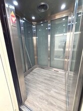 31-19 Newtown Ave, Astoria, NY à louer Photo intérieure– Image 2 sur 6