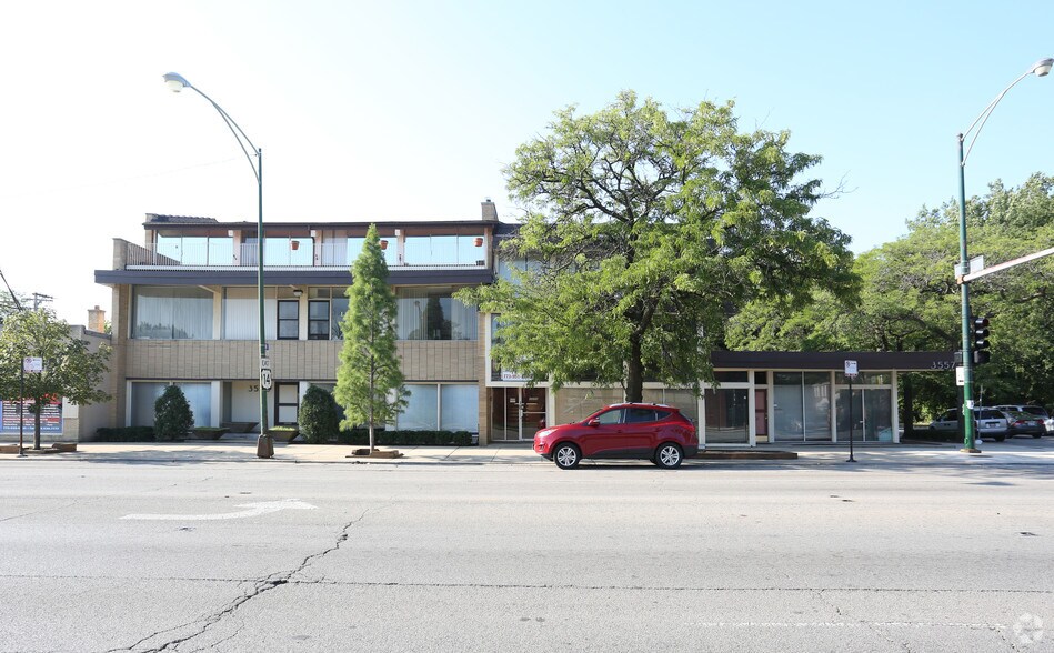 3553-3559 W Peterson Ave, Chicago, IL à vendre - Photo de l’immeuble – Image 1 sur 5