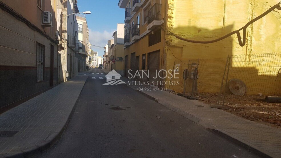 Terrain dans Novelda, Alicante à vendre - Photo principale – Image 2 sur 4