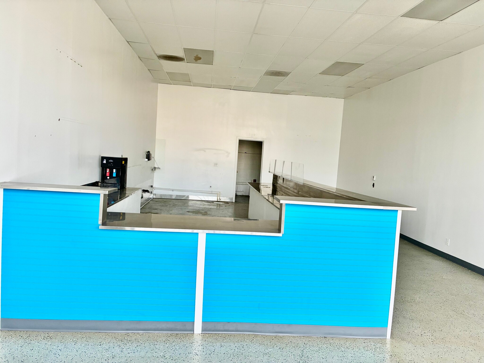 5800-5940 Santa Monica Blvd, Los Angeles, CA à louer Photo intérieure– Image 1 sur 3