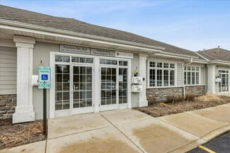 Plus de détails pour 602 Fox Glen Ct, Barrington, IL - Bureau à vendre