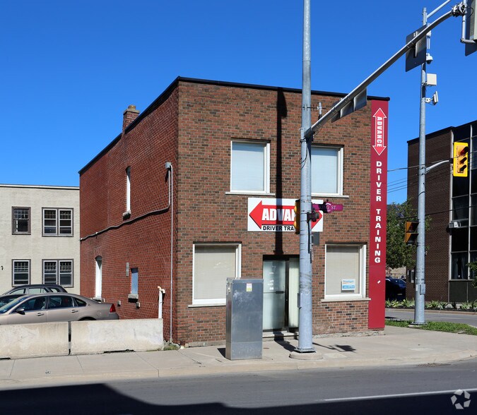 27 William St, St Catharines, ON à vendre - Photo de l’immeuble – Image 3 sur 11