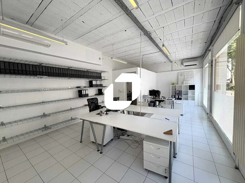 Bureau dans Lyon à louer - Photo de l’immeuble – Image 2 sur 13