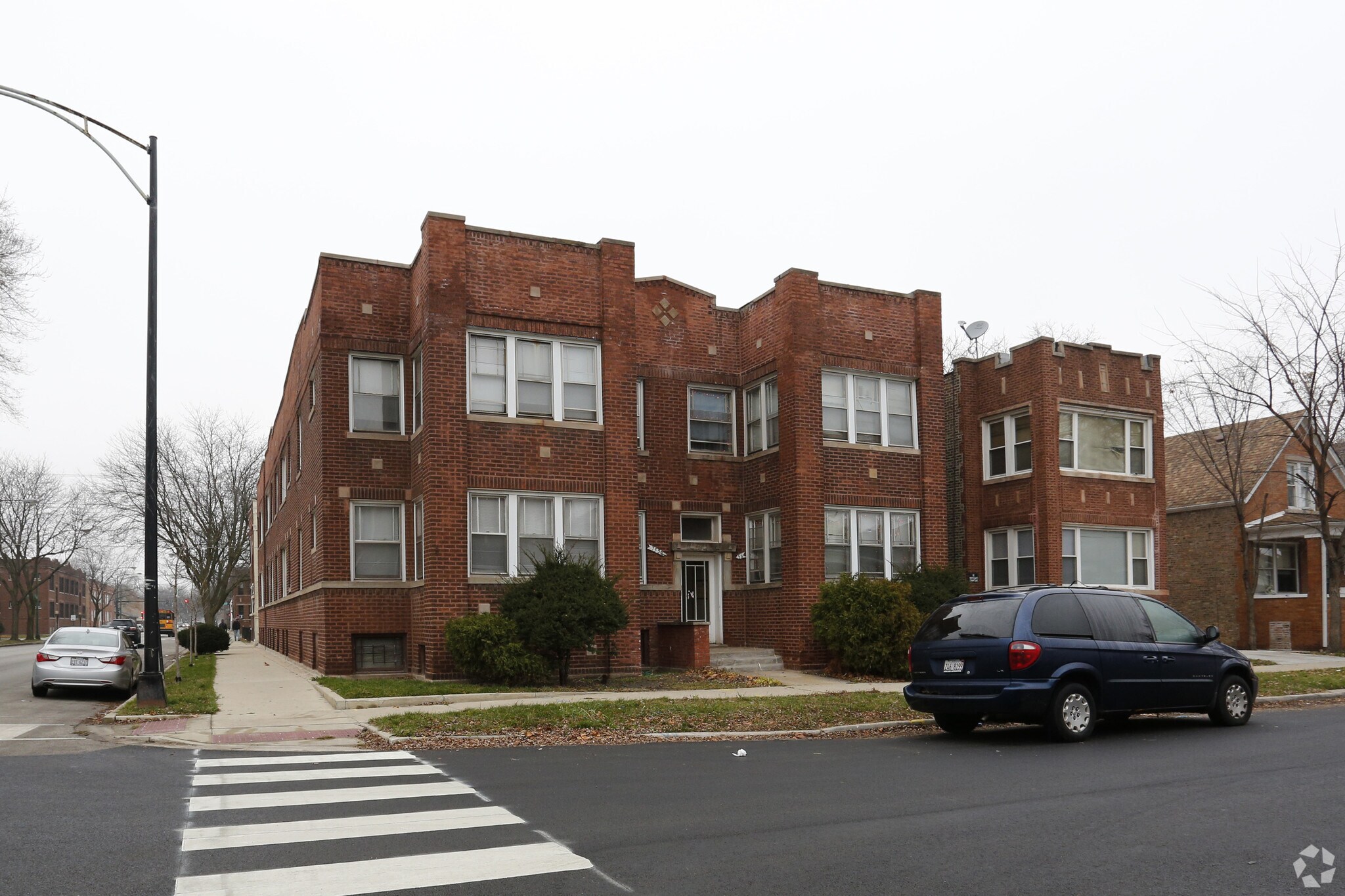 7556-7558 S Eberhart Ave, Chicago, IL à vendre Photo principale– Image 1 sur 5