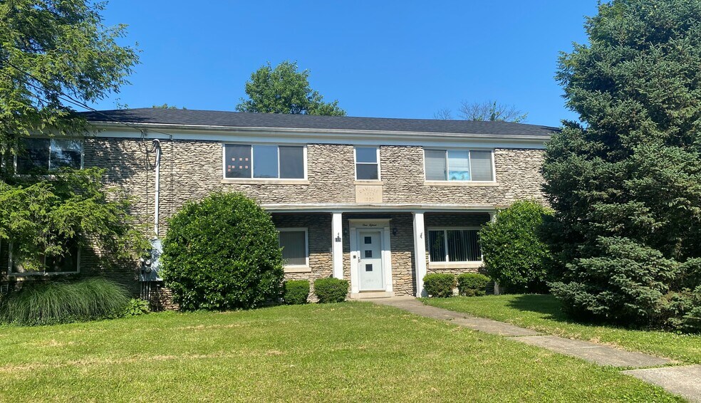 115 Delmont Dr, Lexington, KY à vendre - Photo de l’immeuble – Image 2 sur 7