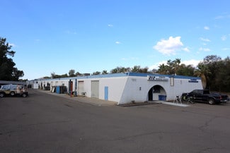 Plus de détails pour 136 10th St, Ramona, CA - Industriel/Logistique à louer