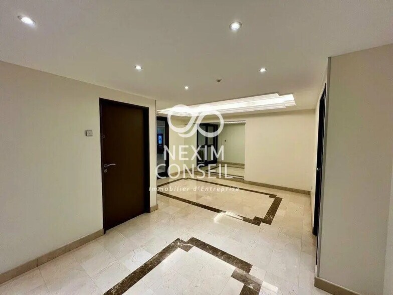 Bureau dans Levallois-Perret à vendre - Photo de l’immeuble – Image 1 sur 9