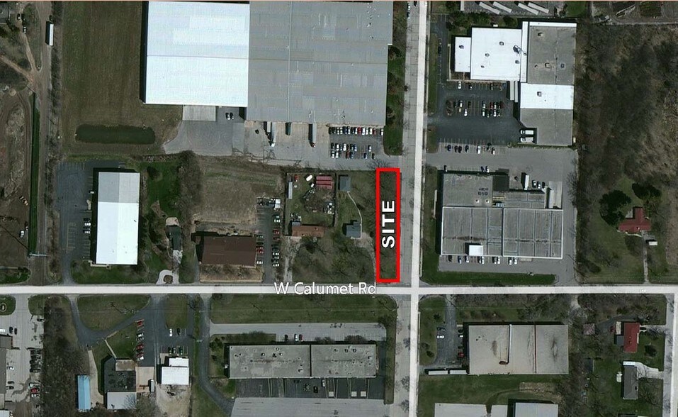 8100 W Calumet Rd, Milwaukee, WI à vendre - Photo de l’immeuble – Image 1 sur 1