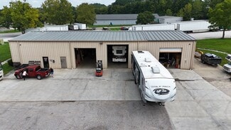 Plus de détails pour 1126 Air Dr, Bloomington, IN - Industriel/Logistique à vendre