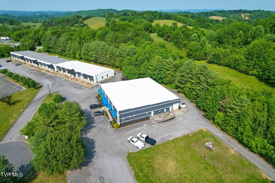 10376 Wallace Alley St, Kingsport, TN à louer - Photo de l’immeuble – Image 3 sur 41