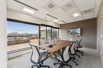 1225 Eye St NW, Washington, DC à louer Photo intérieure– Image 2 sur 5