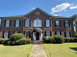 231 Westlake Rd, Fayetteville, NC à louer Photo intérieure– Image 1 sur 13