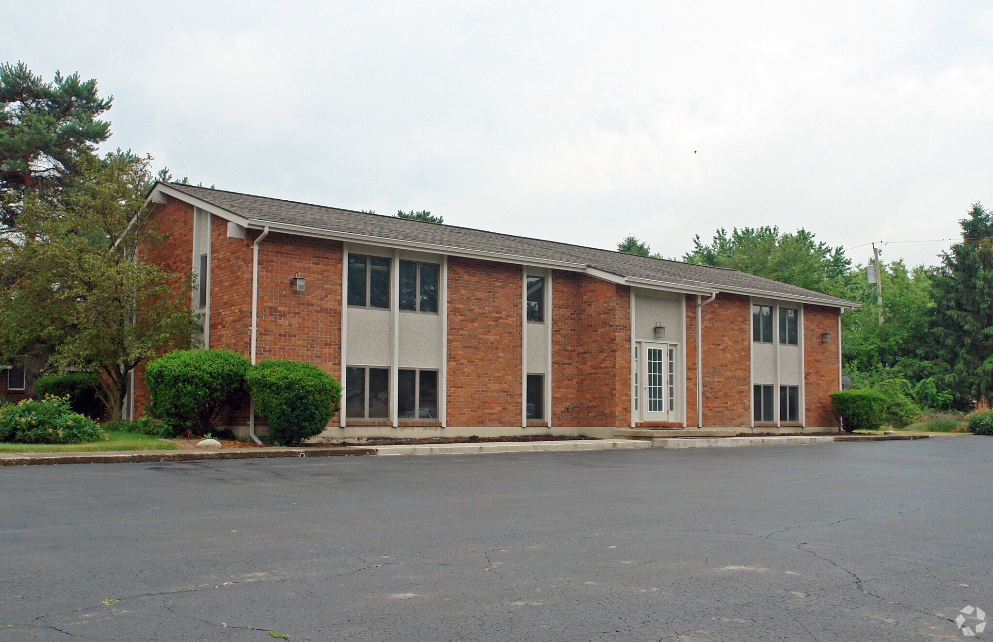5850 S County Road 25A, Tipp City, OH à louer Photo de l’immeuble– Image 1 sur 17