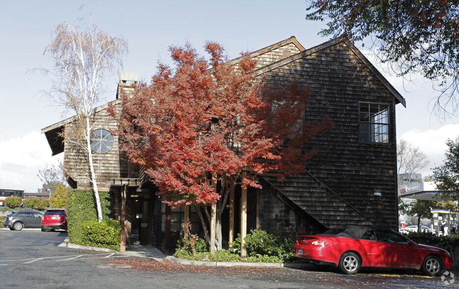 255 Ygnacio Valley Rd, Walnut Creek, CA à vendre - Photo de l’immeuble – Image 3 sur 13