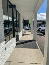 400 Indian Rocks Rd N, Belleair Bluffs, FL à vendre Photo de l’immeuble– Image 2 sur 4