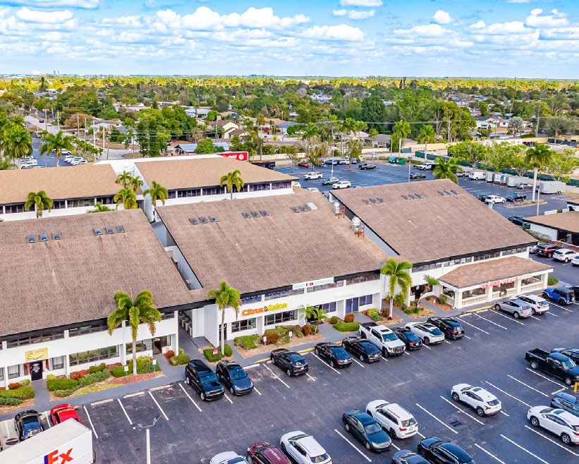 12995 S Cleveland Ave, Fort Myers, FL à vendre Photo principale– Image 1 sur 3