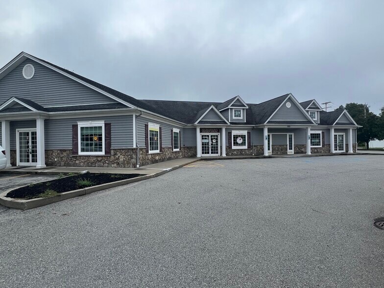 1001 Route 376, Wappingers Falls, NY à louer - Photo de l’immeuble – Image 1 sur 14