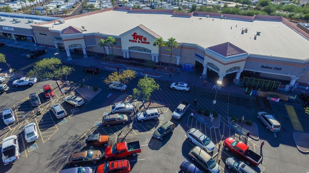 185 W Apache Trl, Apache Junction, AZ à louer - Aérien – Image 2 sur 6