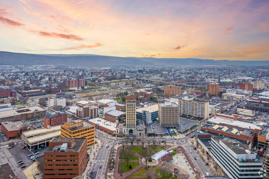 67-69 Public Sq, Wilkes Barre, PA à vendre - Photo de l’immeuble – Image 3 sur 11