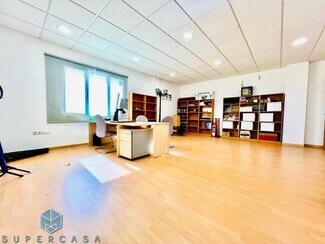 Plus de détails pour Bureau/Local commercial à louer