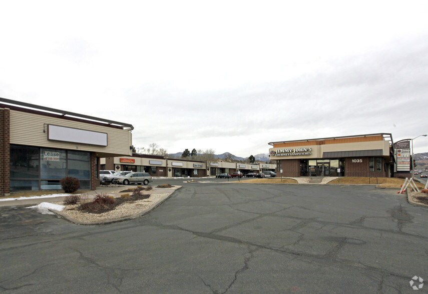 1045 W Garden Of The Gods Rd, Colorado Springs, CO à louer - Photo principale – Image 1 sur 9