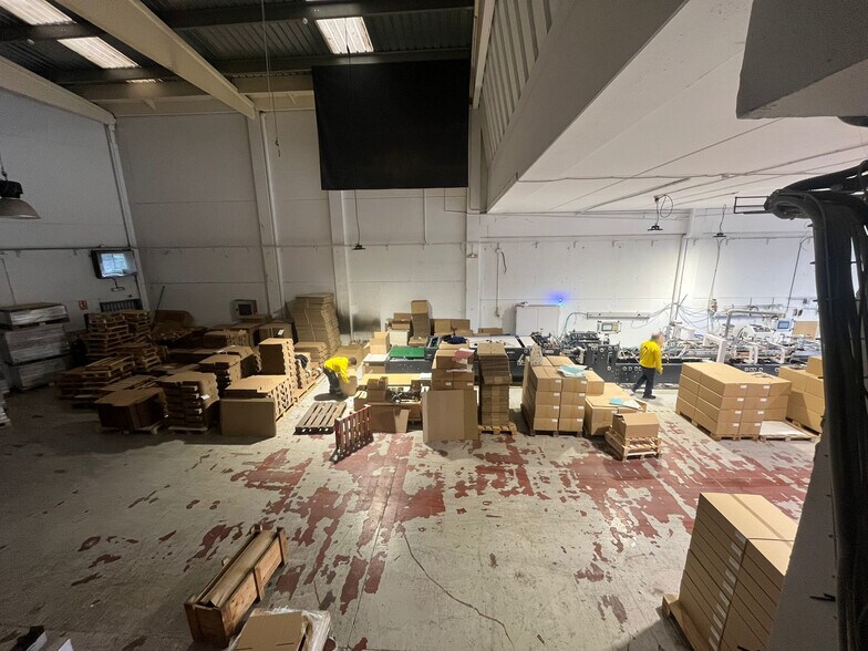Industriel/Logistique dans Esparreguera, Barcelona à louer - Photo de l’immeuble – Image 2 sur 2