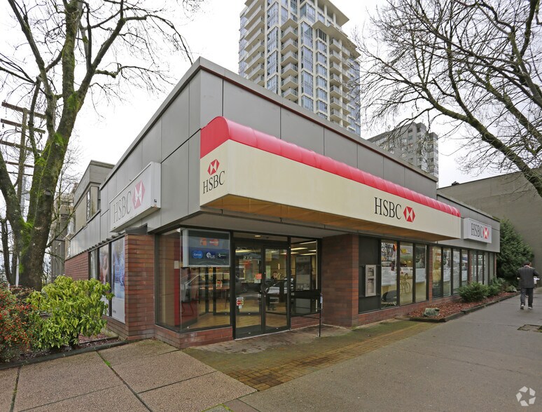 504 6th St, New Westminster, BC à louer - Photo principale – Image 1 sur 6