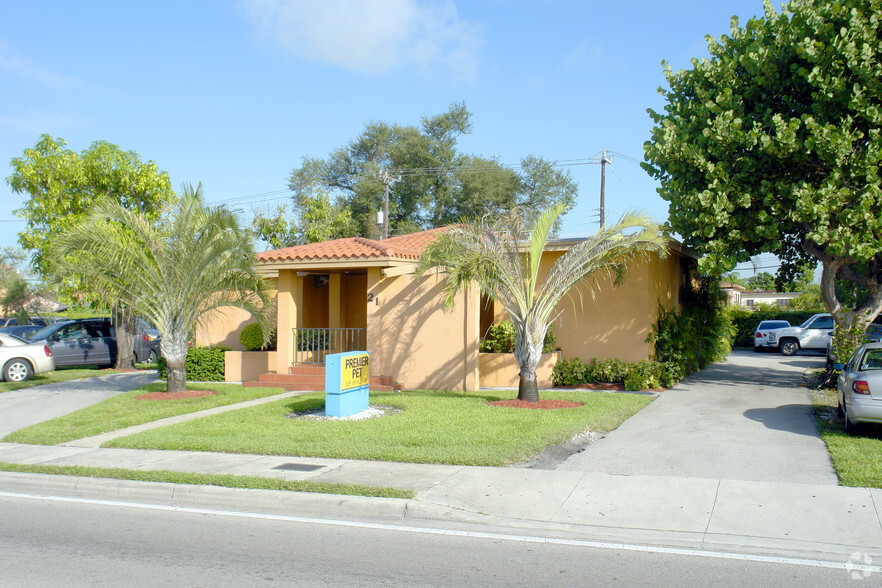 21 W 49th St, Hialeah, FL à vendre - Photo de l’immeuble – Image 2 sur 59