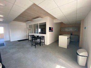 10 Place Bougainville, Marseille à louer Photo intérieure– Image 1 sur 5