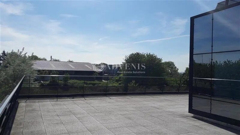 Bureau dans Bry-sur-Marne à louer - Photo de l’immeuble – Image 3 sur 4