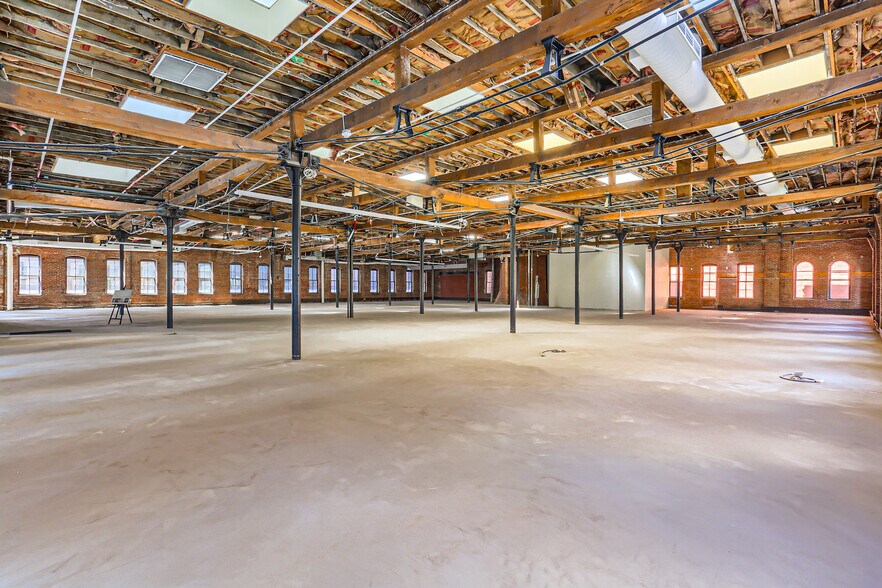 1801 Lawrence St, Denver, CO à louer - Photo de l’immeuble – Image 2 sur 8
