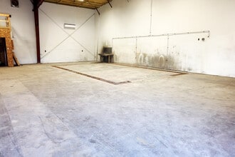 703 Malenfant Blvd, Dieppe, NB à louer Photo intérieure– Image 2 sur 6