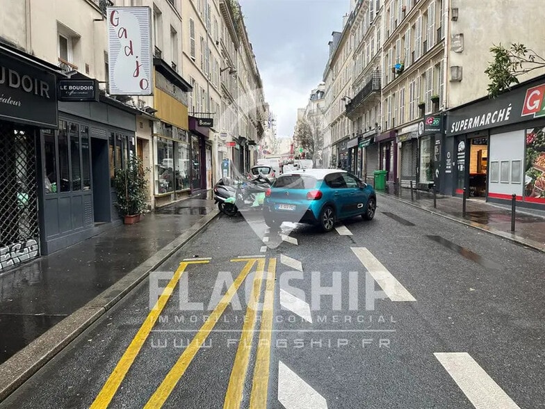 Local commercial dans Paris à louer - Photo de l’immeuble – Image 1 sur 8