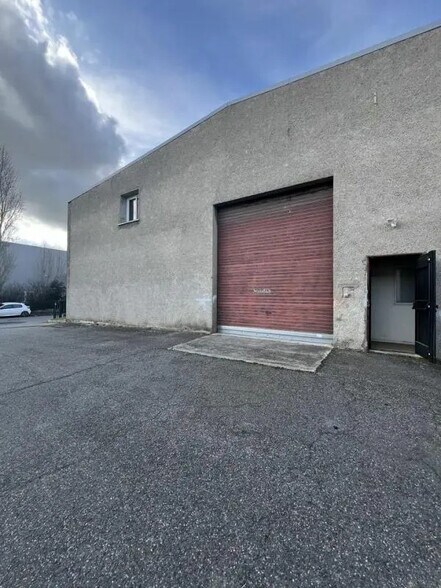 Local d’activités dans Toulouse à louer - Photo de l’immeuble – Image 3 sur 5